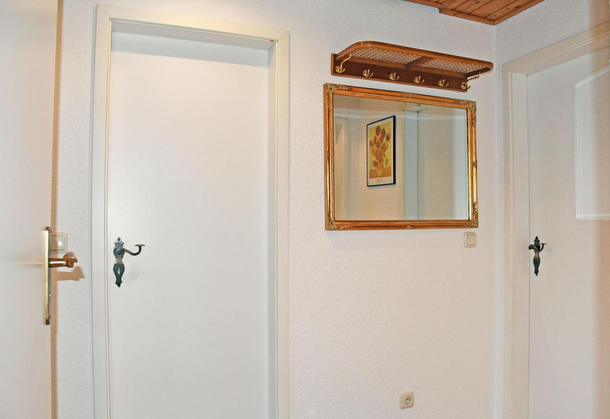 Ferienwohnung Karnitz Im Herzen Von Ruegen Exterior photo
